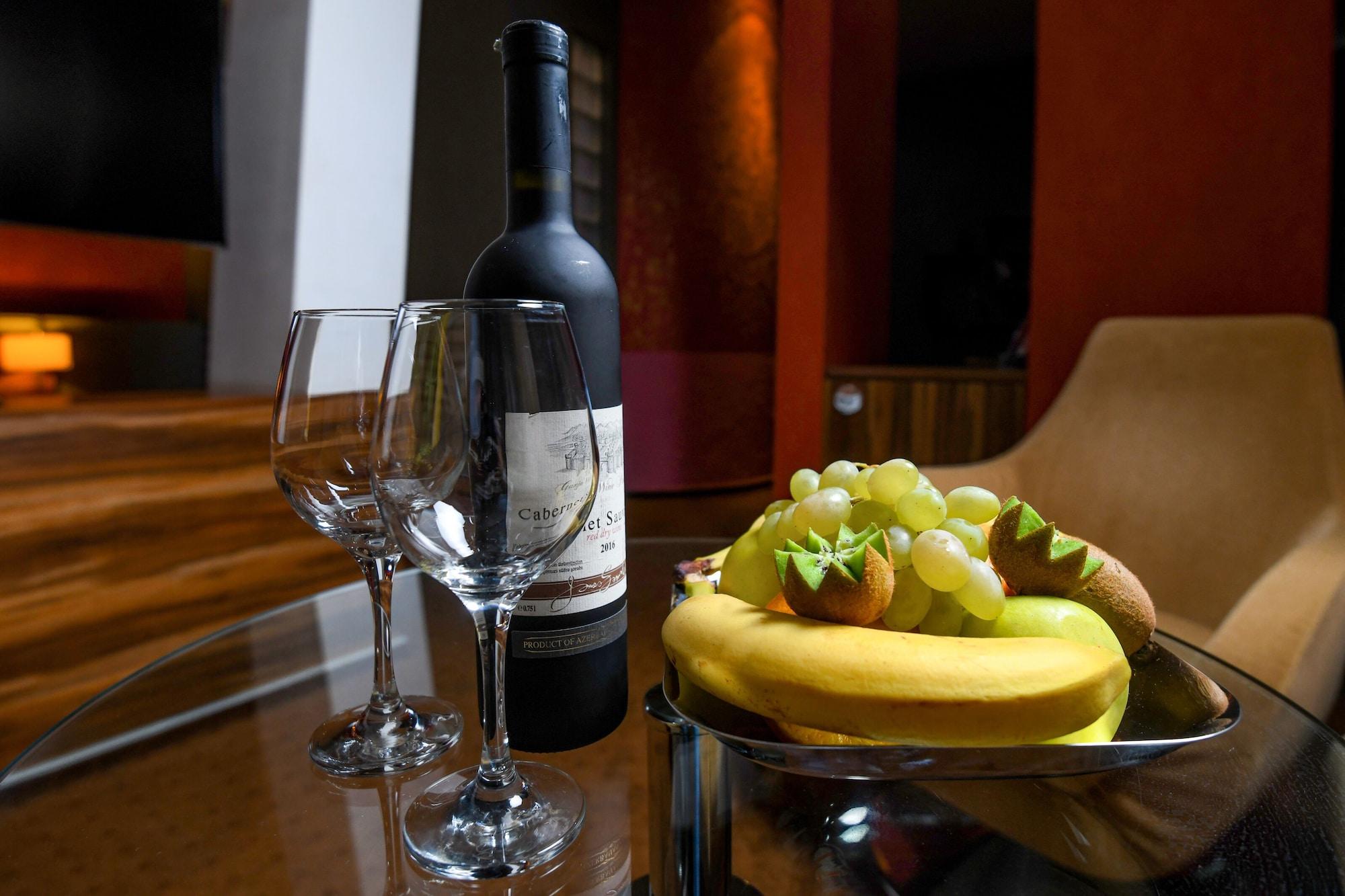 Avenue Hotel Baku Ngoại thất bức ảnh