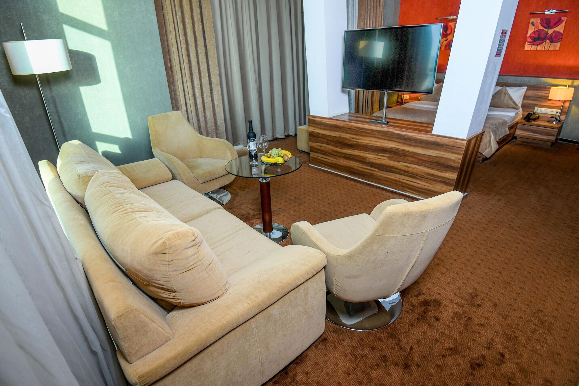 Avenue Hotel Baku Ngoại thất bức ảnh