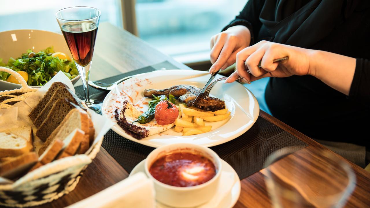 Avenue Hotel Baku Ngoại thất bức ảnh